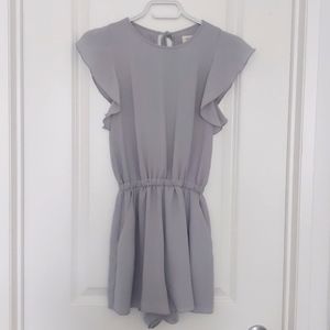 Aritzia Wilfred Fleurette Romper with pockets